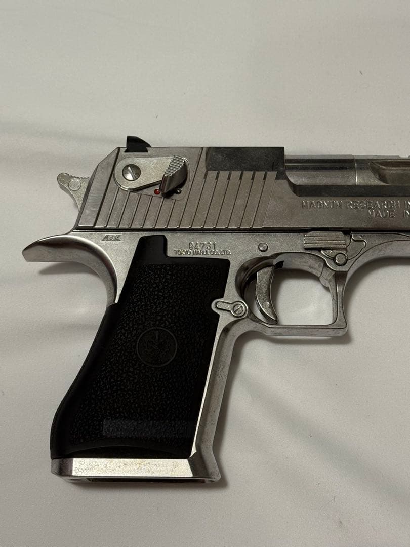 DESERT EAGLE .50AE ガスガン クロームステンレス　東京マルイ