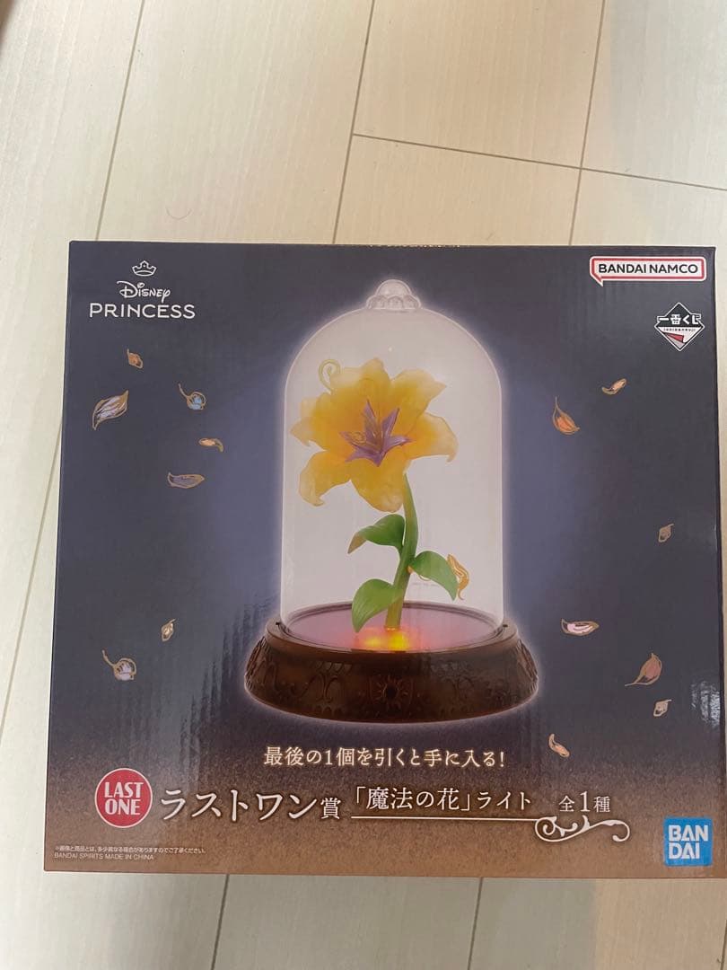 バンダイ 魔法の花ライト ディズニープリンセス