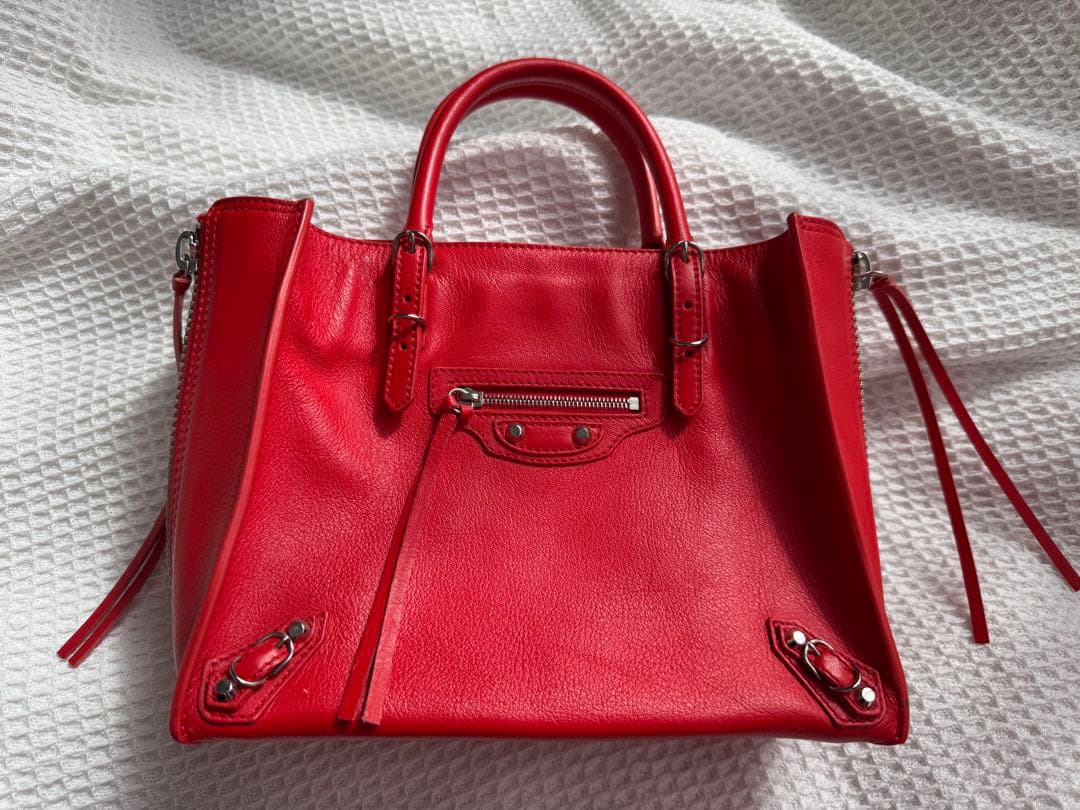 バレンシアガ　ショルダーバッグ