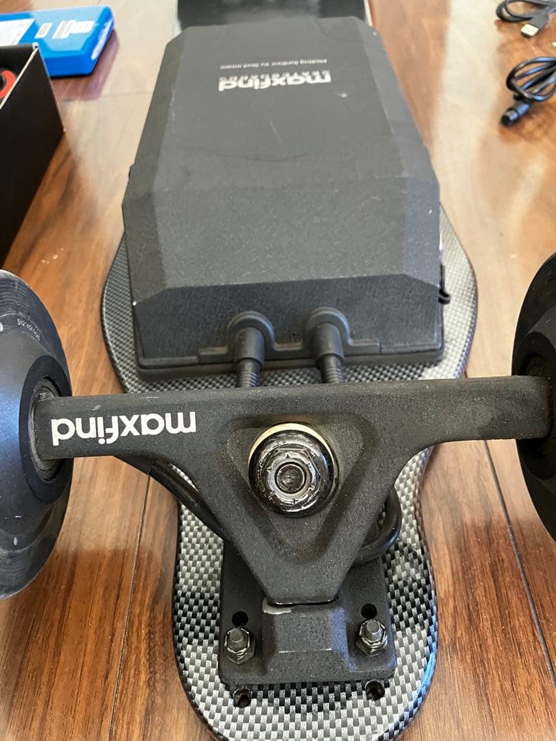 maxfind MAX4 Pro 電動スケートボード