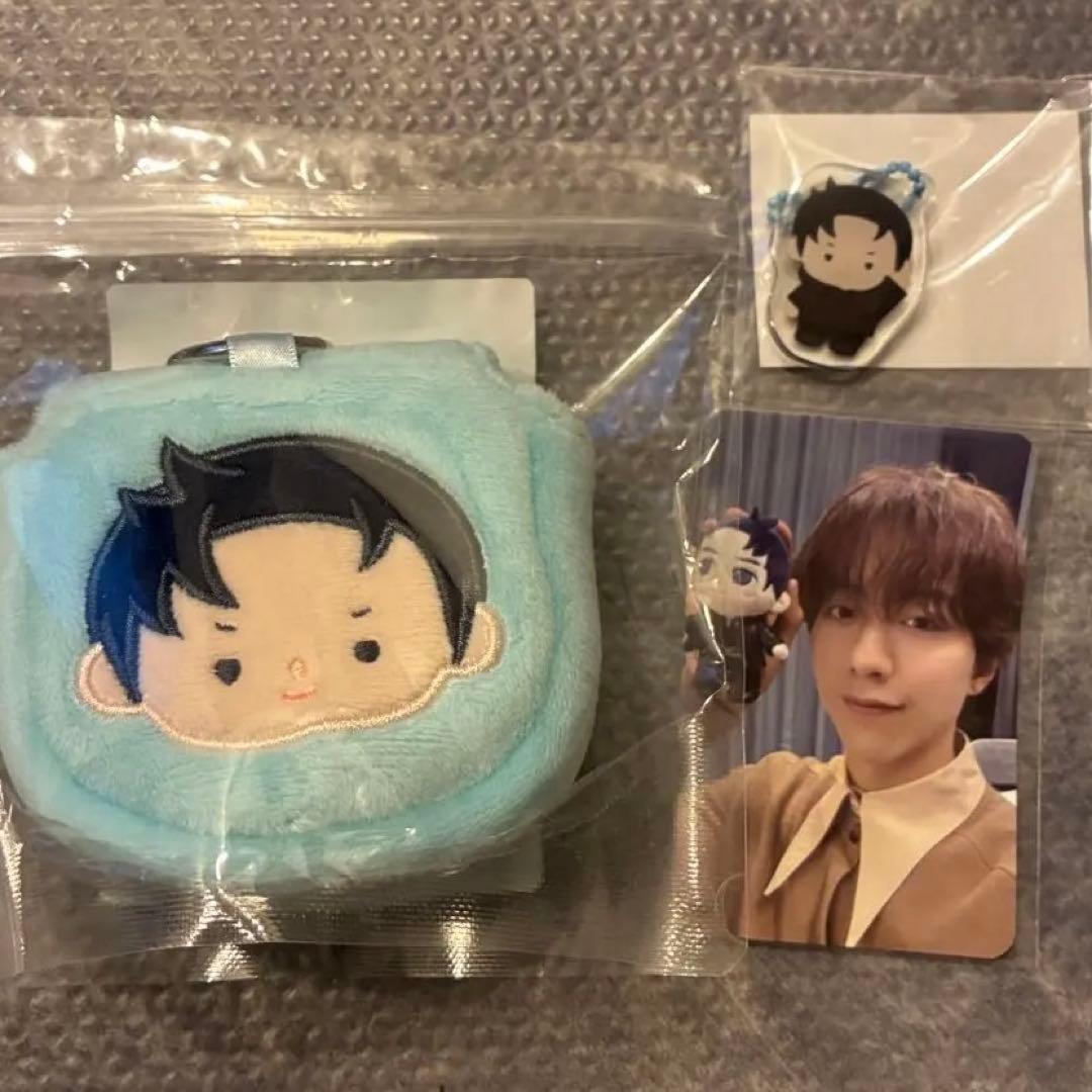 CNBLUE MINIBLUEジョンシンキーホルダーセットMINISHIN - メルカリ