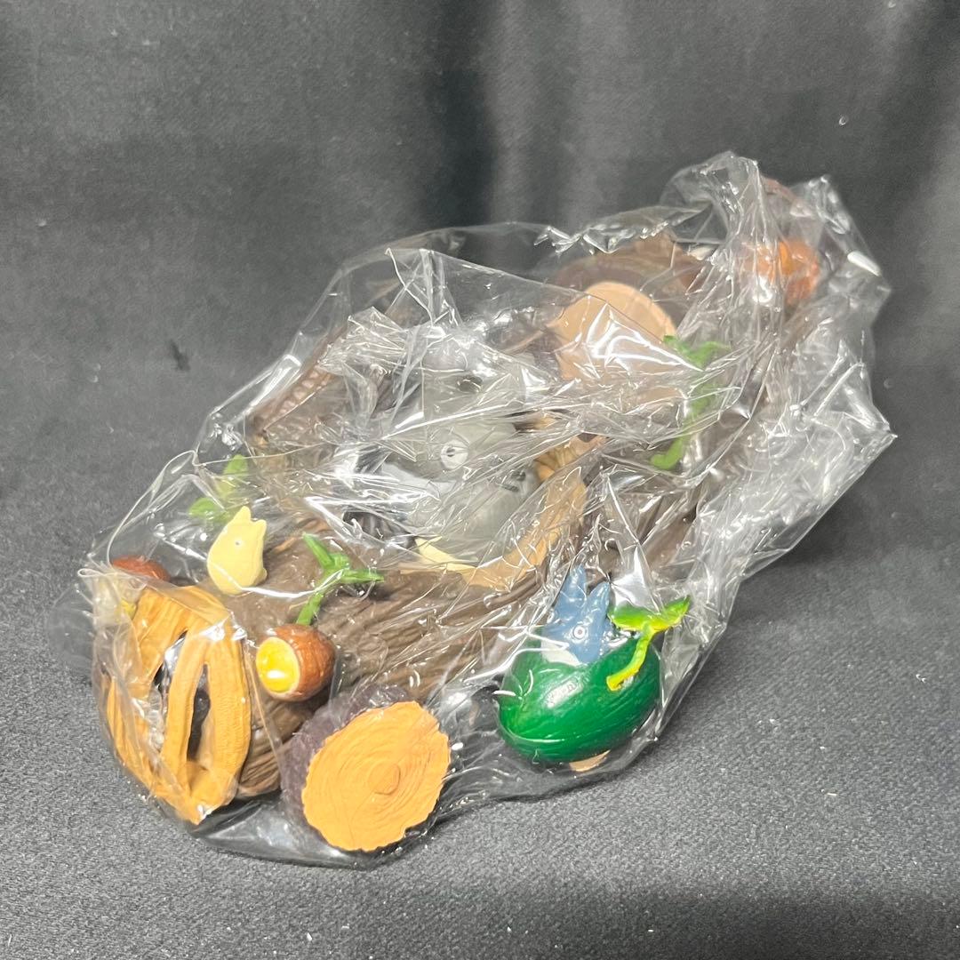 となりのトトロ 2011年カレンダー トトロのゴーゴーカート ジブリ 箱付 希少