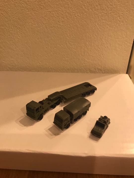 デアゴスティーニ　いずもをつくる　艦載機コレクション　陸上自衛隊支援車両セット