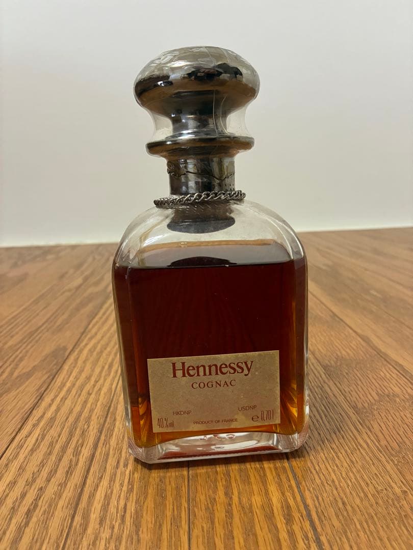 Hennessy コニャック シルバートップ ブック型ケース 700ml - メルカリ