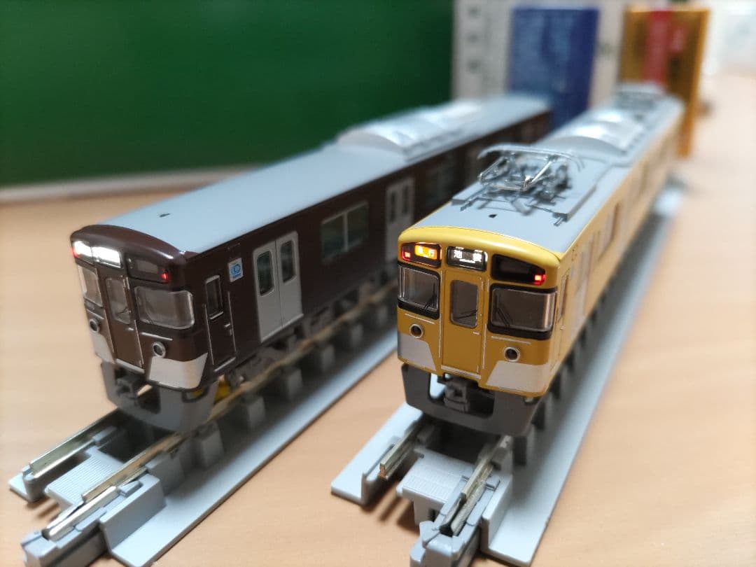 西武新2000系　2069編成＋2463編成　チョコバナナ編成