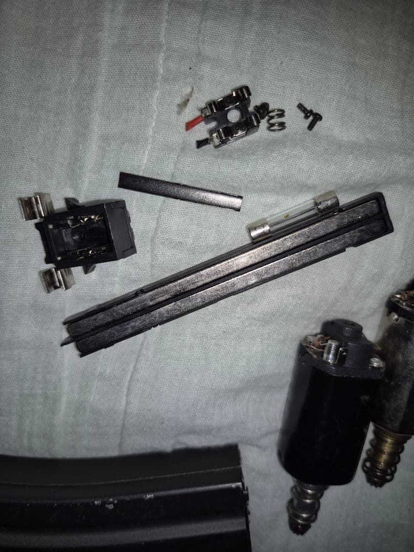 サバゲ　まとめ売り　東京マルイガスガン二丁　その他