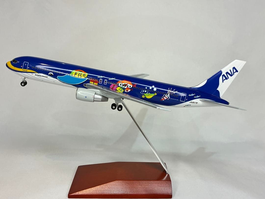 ANA B767-300 MARINE JUMBO Jr. 1/200 マリン