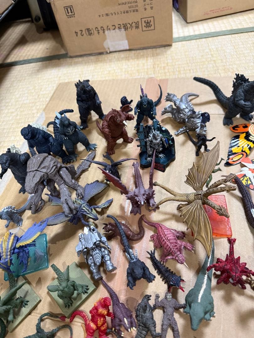 み*つ様 ゴジラ 怪獣 フィギュア 大量まとめ売り
