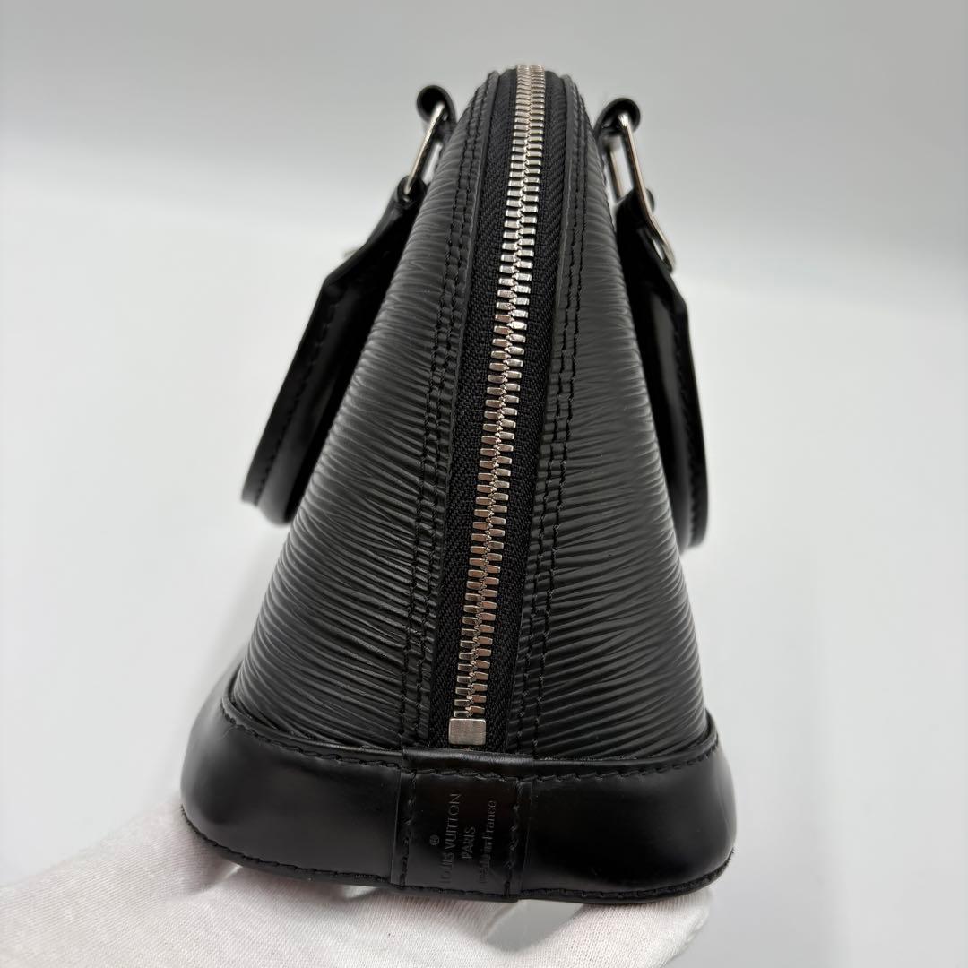 Mei様✨ルイヴィトン エピ アルマBB M40862 バッグ　ノワール