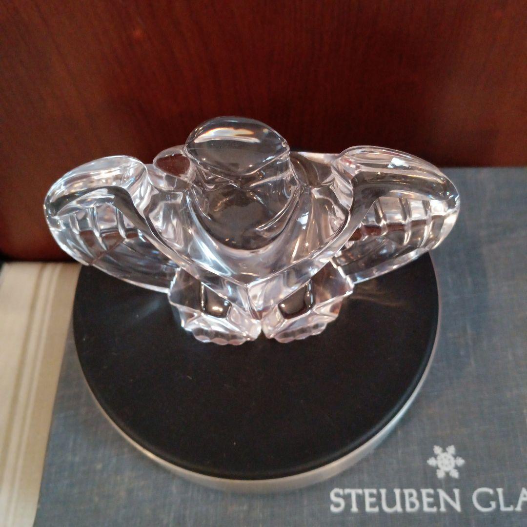 STEUBENスチューベン クリスタルガラス イーグルの置物です。 - メルカリ