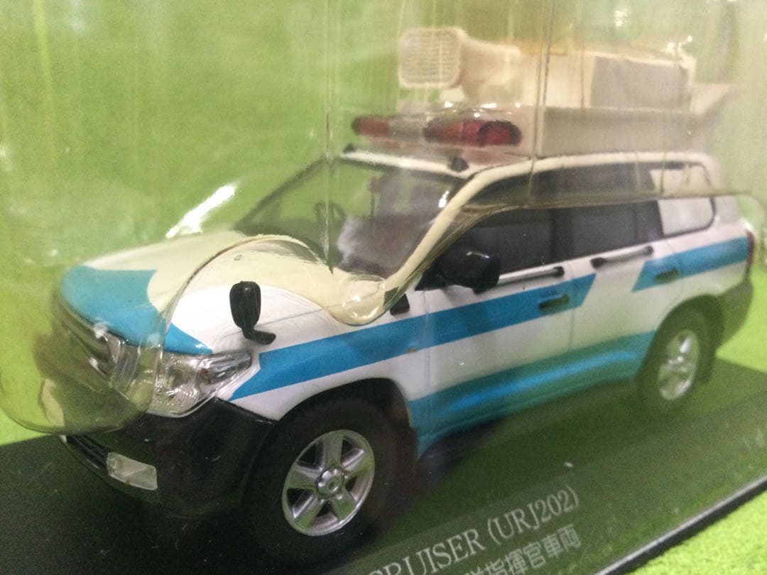 ミニカージオラマ：1/43 木造パーゴラ付ガレージ（ダークブルー）／即