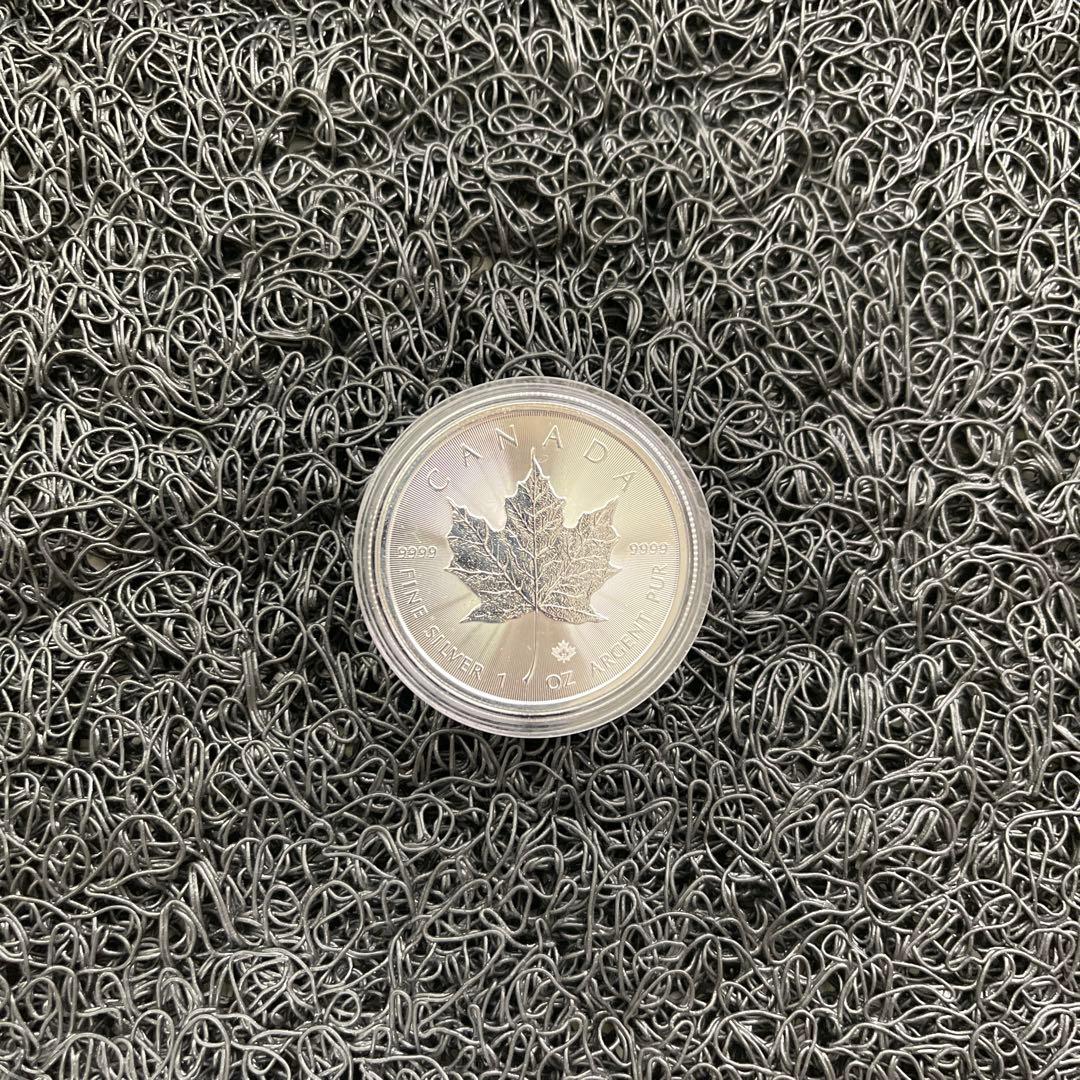カナダ 5ドル メイプルリーフコイン 2022年