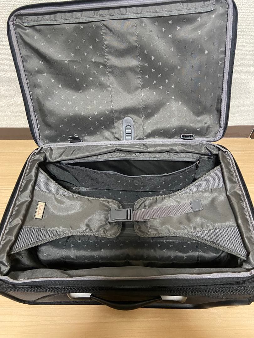 TUMI ALPHA 22020D4 トゥミ アルファ キャリーケース ブラック