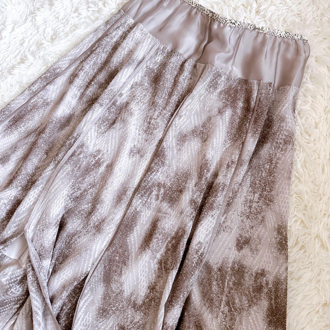 【極美品】 MORABITO モラビト 総柄フレアスカート パイソン 日本製 M