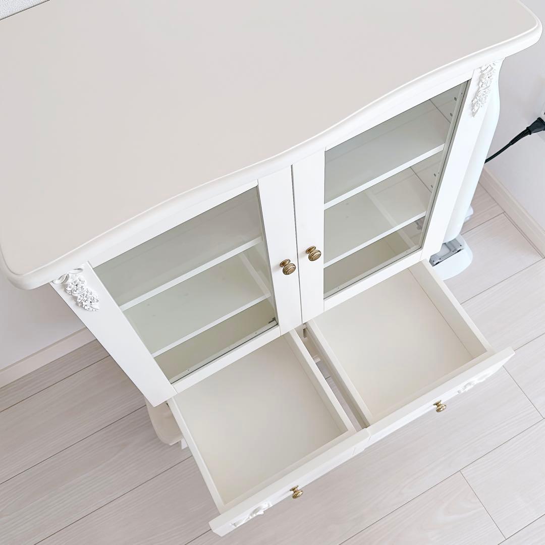 本日まで〆】ココリボン ガラスキャビネット ホワイト 本日まで〆