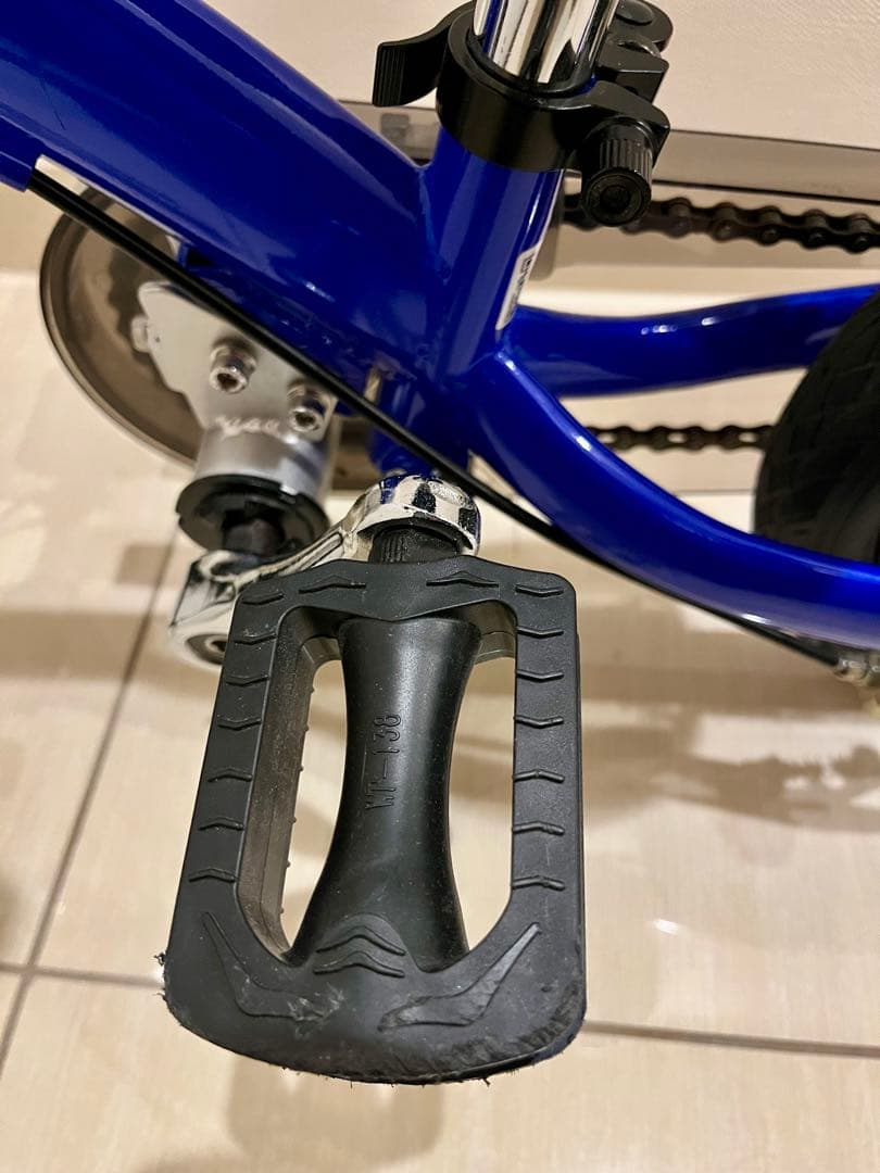 Henshin キッズバイク 青