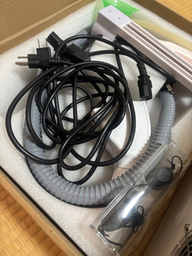 2台でこの価格!!】美顔器 超音波・ラジオ波・EMS機能 脱毛 光