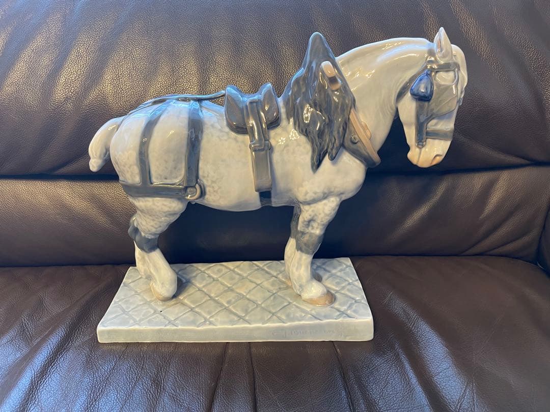 希少品　ロイヤルコペンハーゲン　馬の置物 希少】ロイヤルコペンハーゲン 馬の置物 美品 ダーラナホース - メルカリ