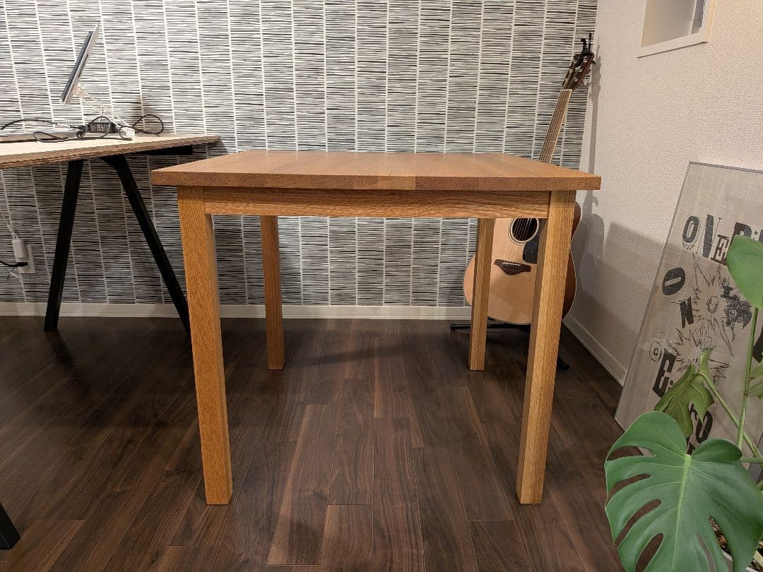 無印良品 ダイニングテーブル 80x80 オーク無垢材 オイル仕上げ