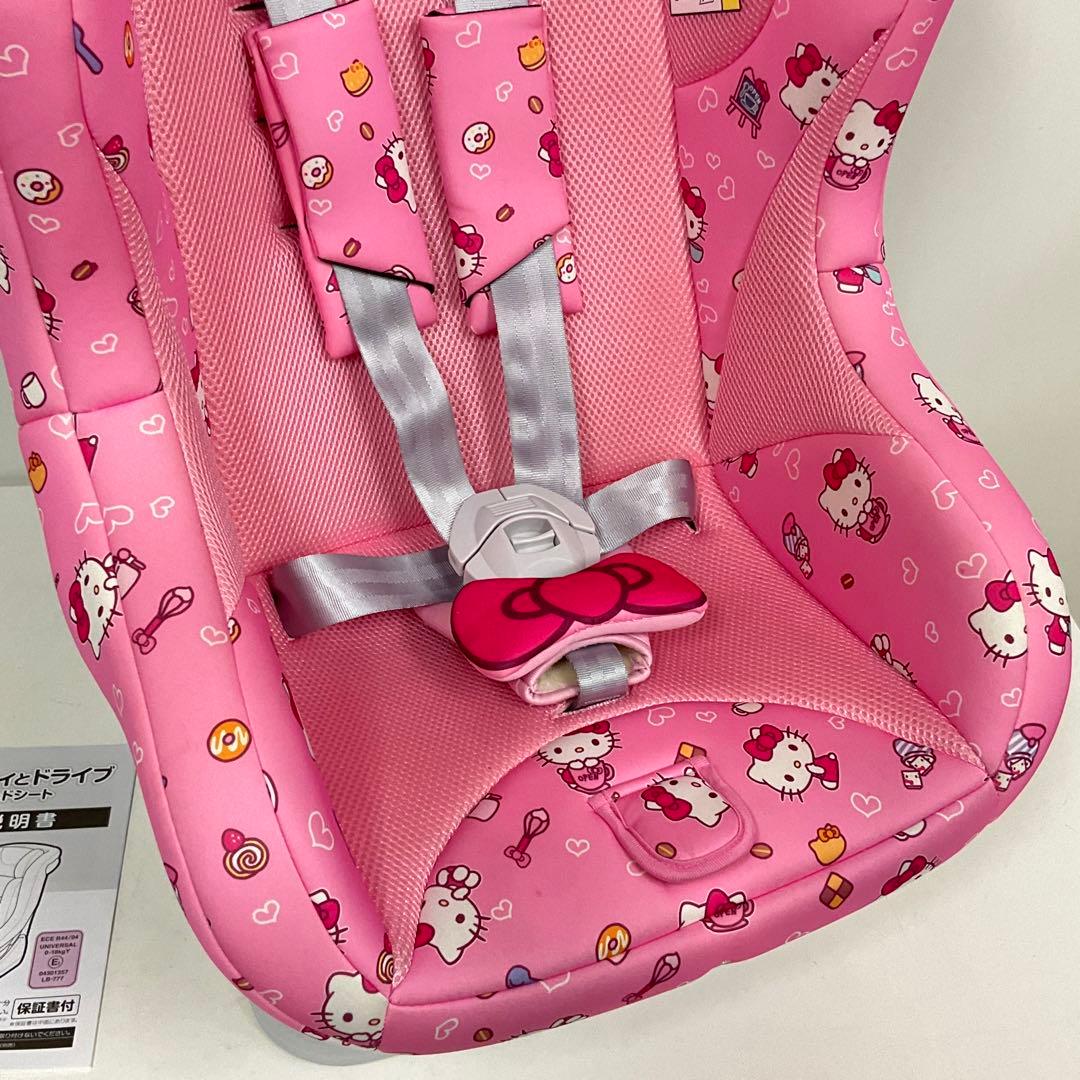 美品！ハローキティ 軽量&簡単取付 チャイルドシート 6ヶ月〜4歳頃