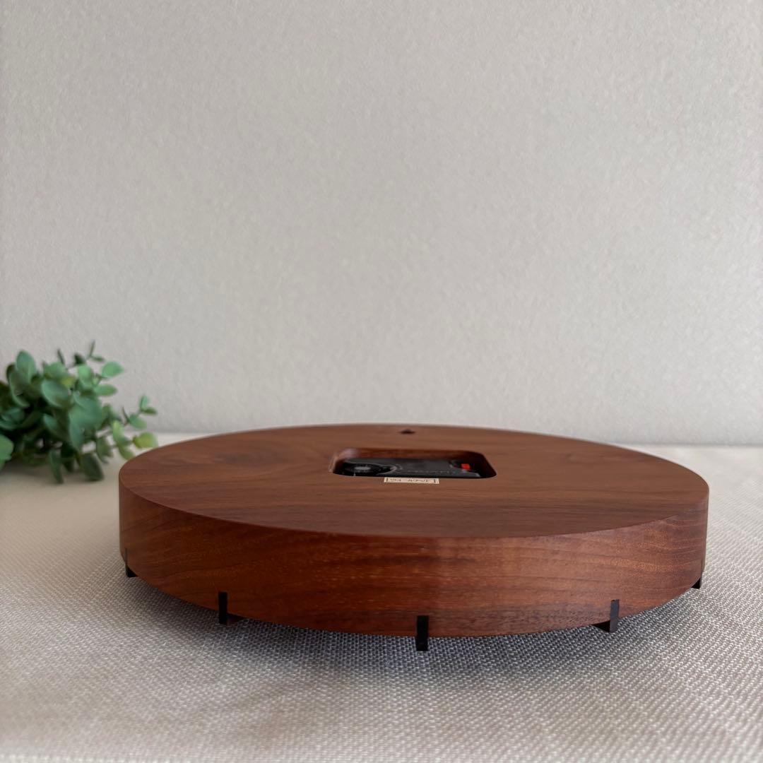 ボー・デコール 木の掛け時計 クルミ 無垢 ウォールクロック 北欧