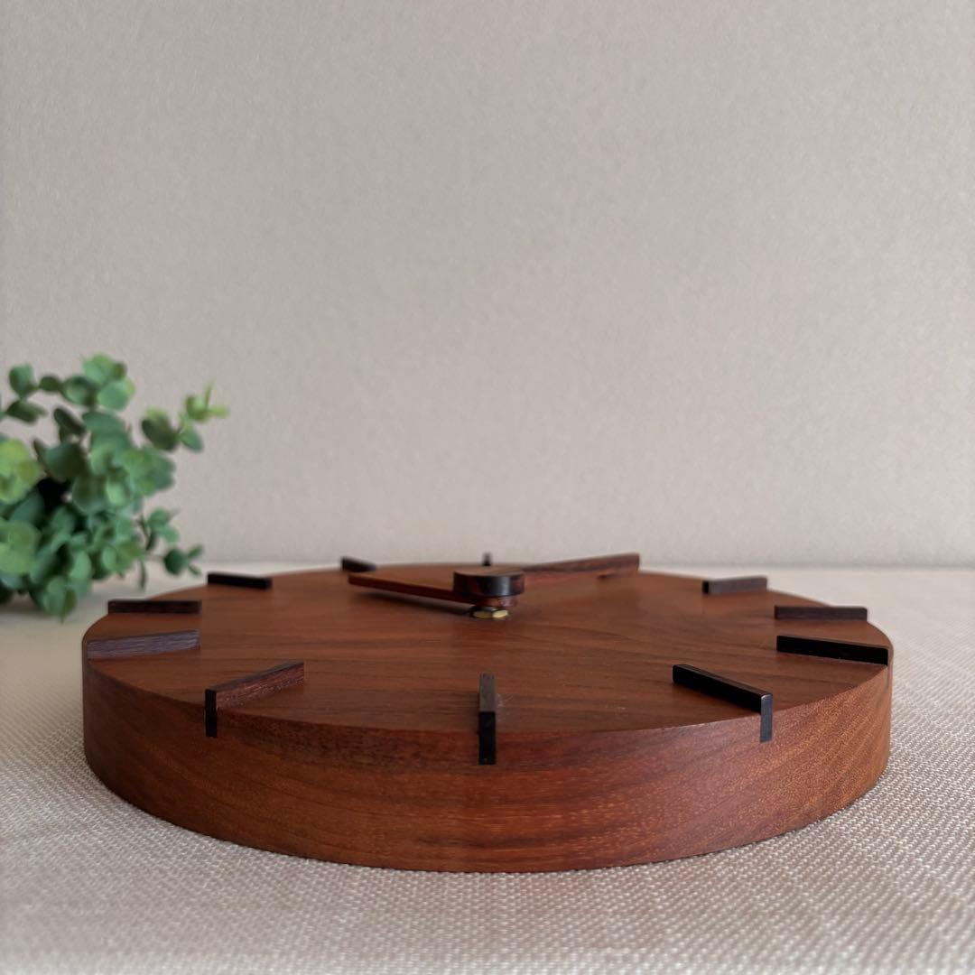 ボー・デコール 木の掛け時計 クルミ 無垢 ウォールクロック 北欧