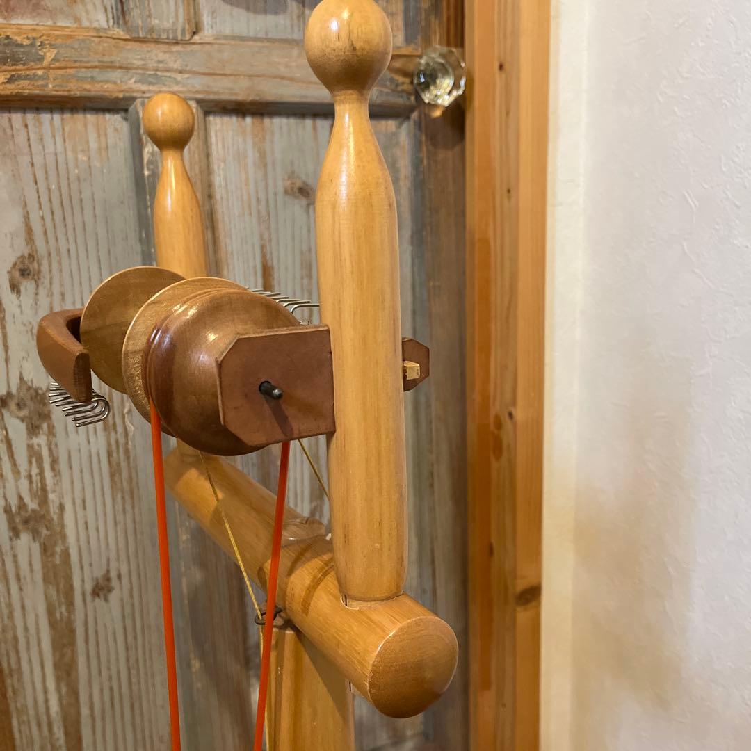 東京手織機　電動紡ぎ車1 電動紡ぎ車