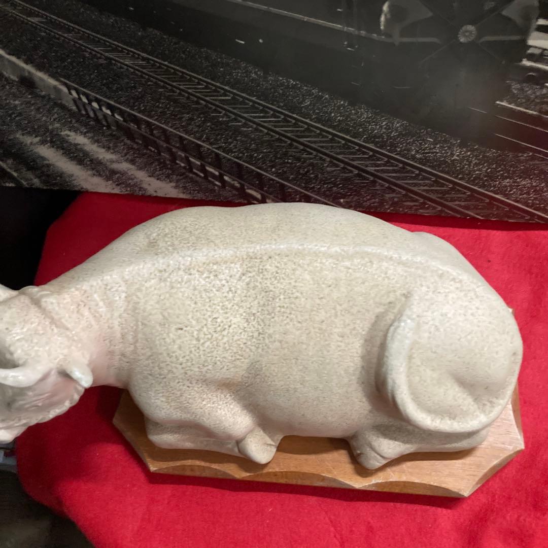 白備前超貴重丑置物年末大売り出しです❣️石井不老作細工銘作品