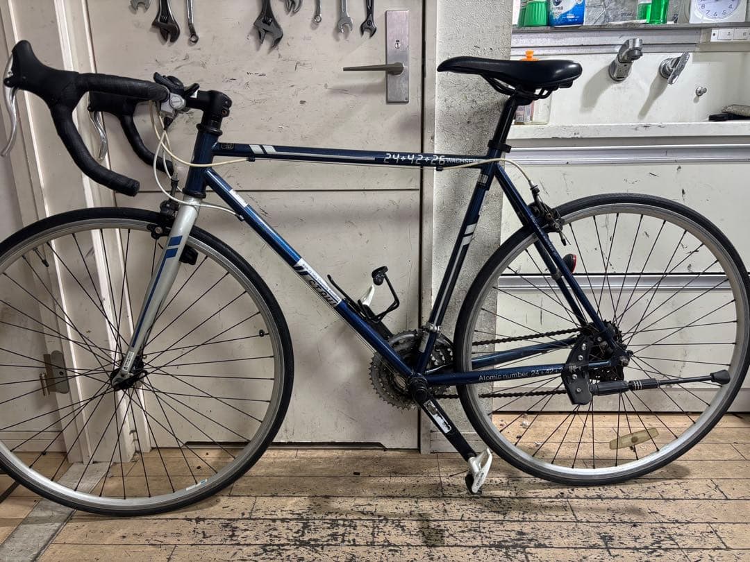 Wachsen Atomic number 24・42・26 ロードバイク