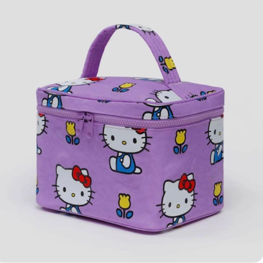 ハローキティ日焼 Hello Kitty tbh 海外限定 トラベルブランケット