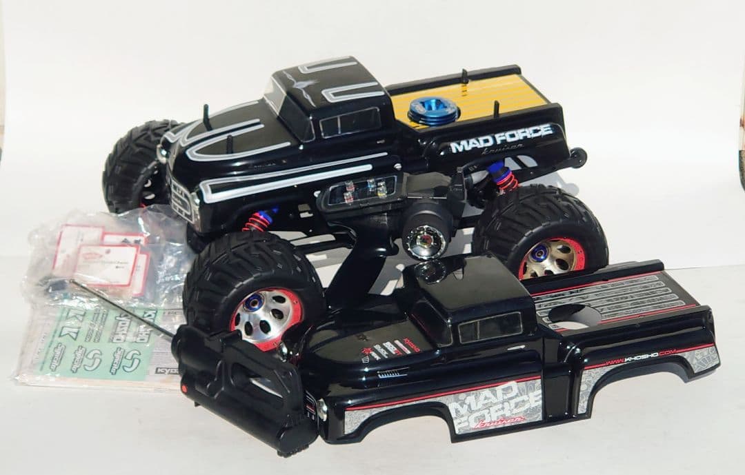 爆速仕様！京商 1/8 GP 4WDモンスタートラック 28エンジン ロトスタ付