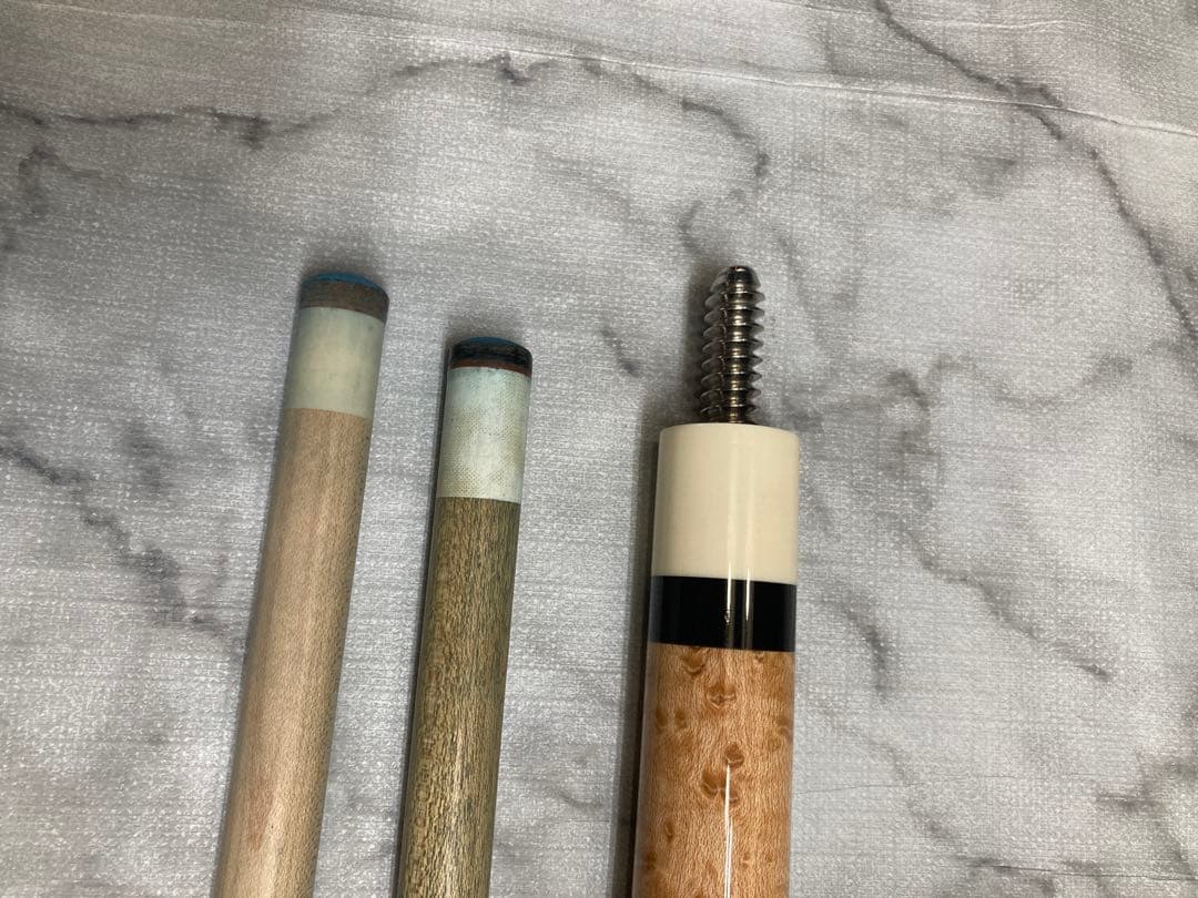 LAMBROSキュー　ビリヤードキュー シャフト2本セット