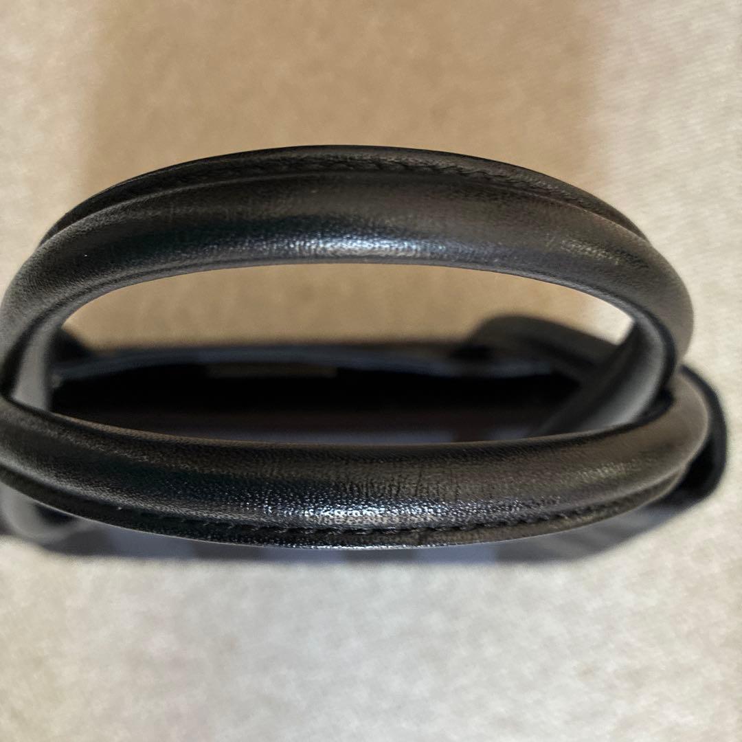 イヴ・サンローラン　フォーマルバッグ　黒