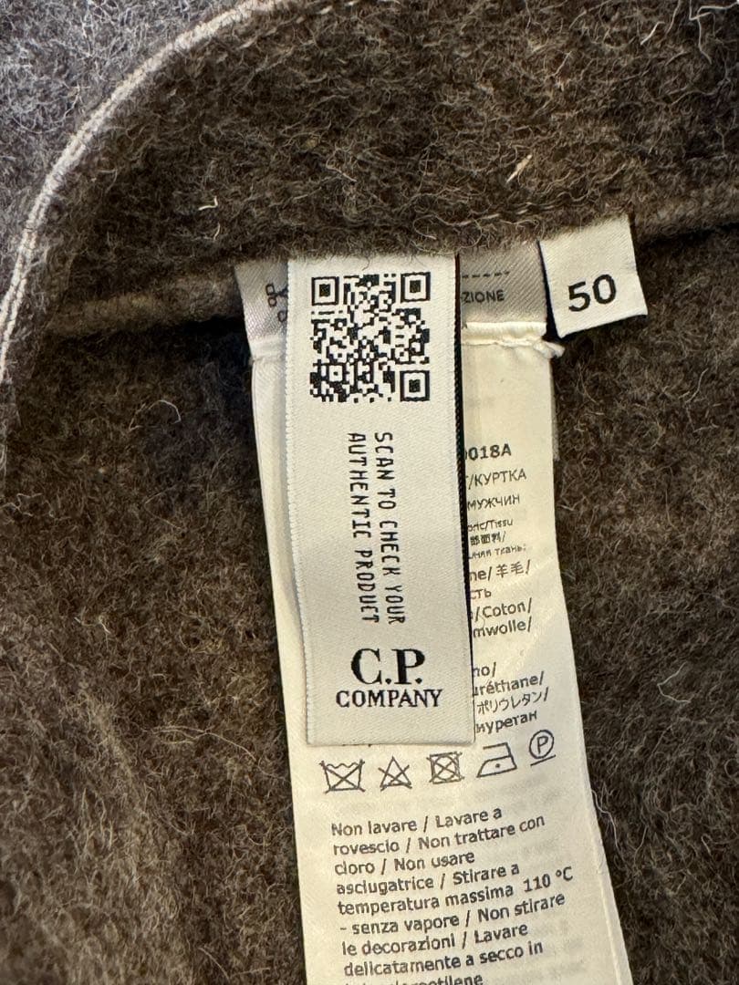 【マニア必見】C.P. COMPANY a program outer