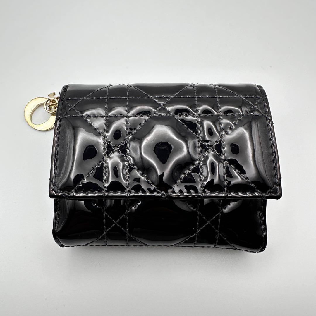 人気 Dior ディオールエナメル レディディオールロータ 三つ折り 財布