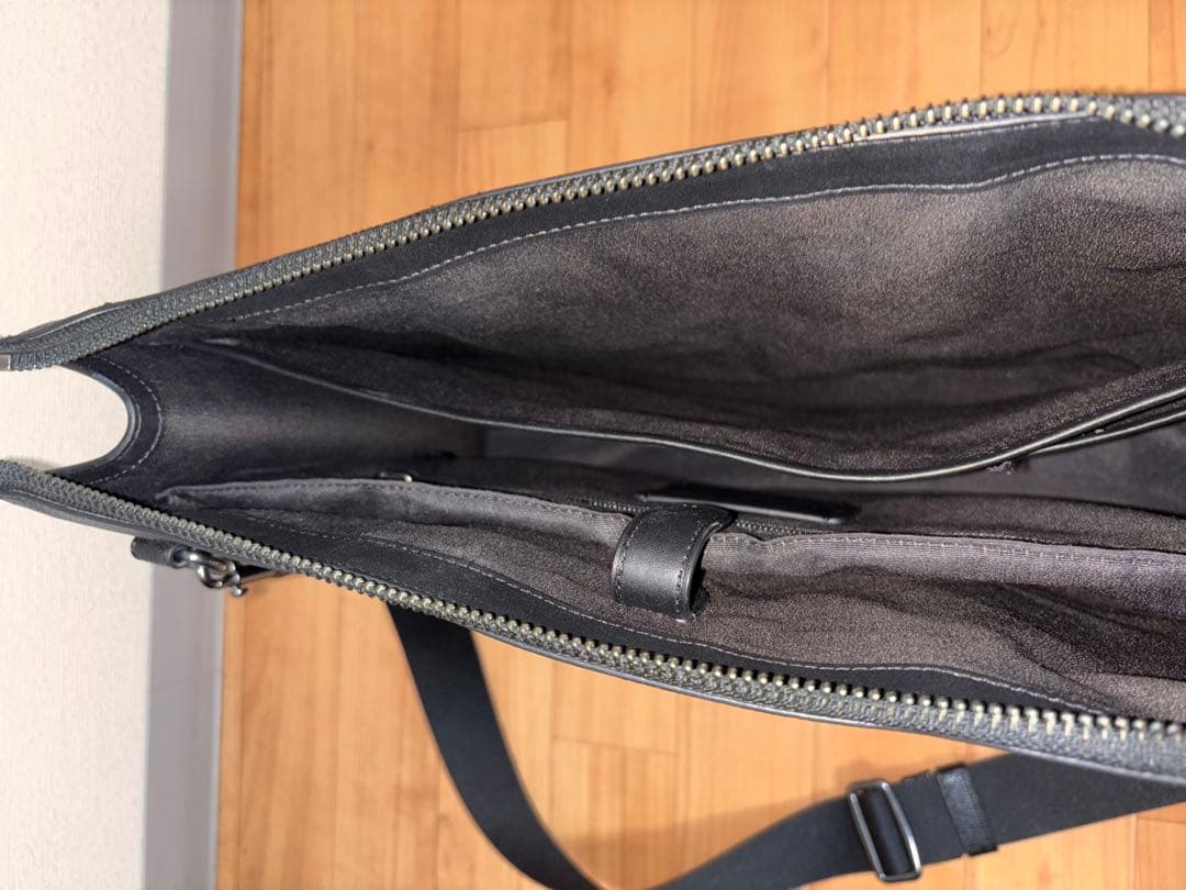 コーチ　ビジネスバッグ ブラック