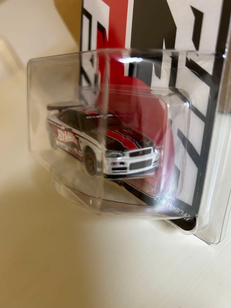 【限定】ホットウィールスカイラインGT-R （BNR34） コンベンション 右向