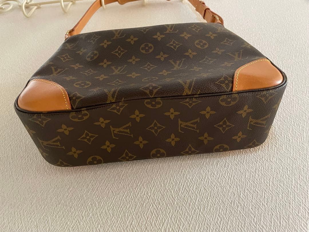 ルイ ヴィトン モノグラム ブローニュ LOUIS VUITTON