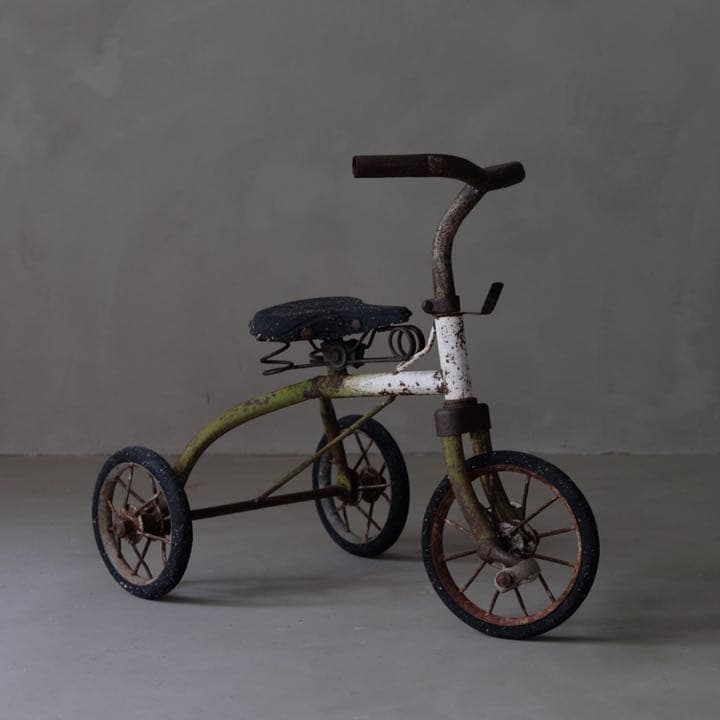 古い三輪車 オブジェ おもちゃ 玩具 キッズ 古道具 アンティーク 昭和