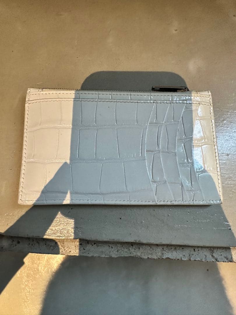 最終値下げ　Balenciaga hourglass カードケース　ホワイト