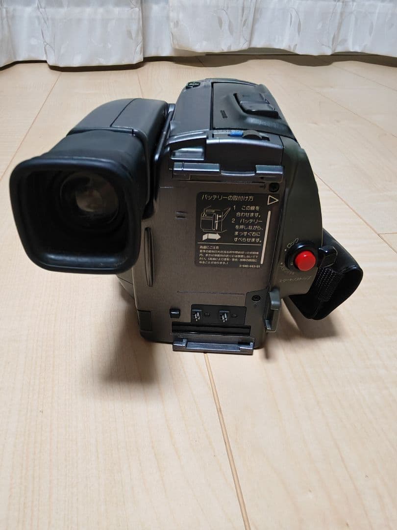 SONY ソニー CCD-TR2000 ハンディカム ビデオカメラ