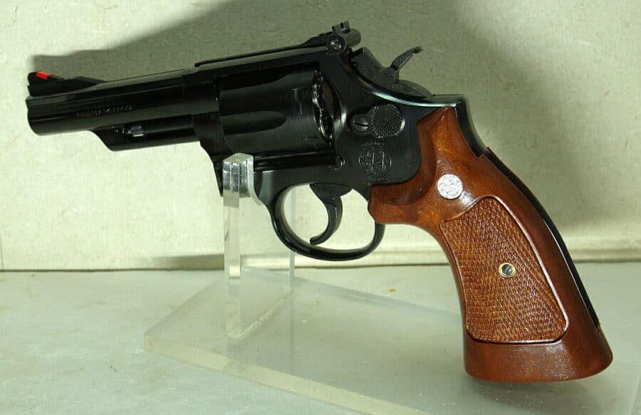 トイガン TANAKA S&W M19 4inch Steel Finish