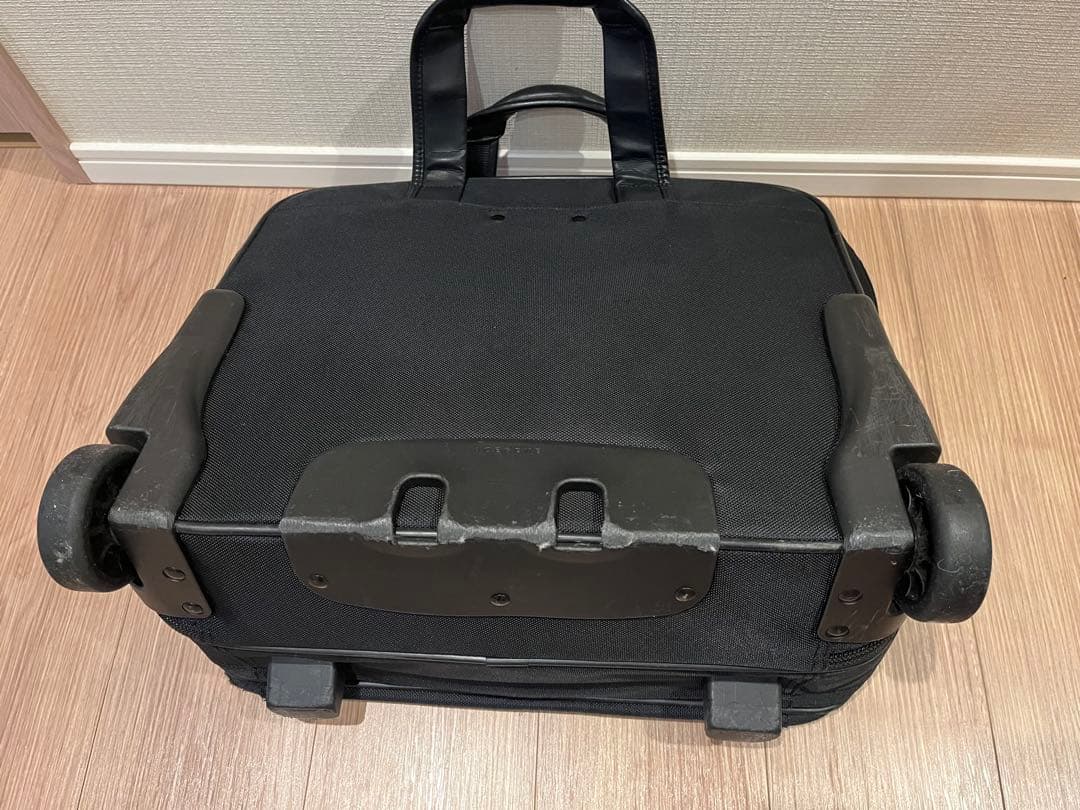 廃盤 青ロゴ リモワ クラシック OPAL 63L キャリーバッグ スーツケース