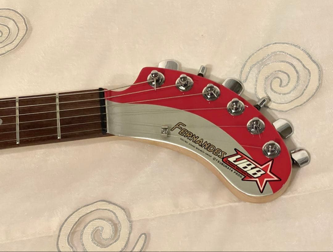 FERNANDES ZO-3 ウルトラマン 改造ハイゲイン/エフェクトループ付