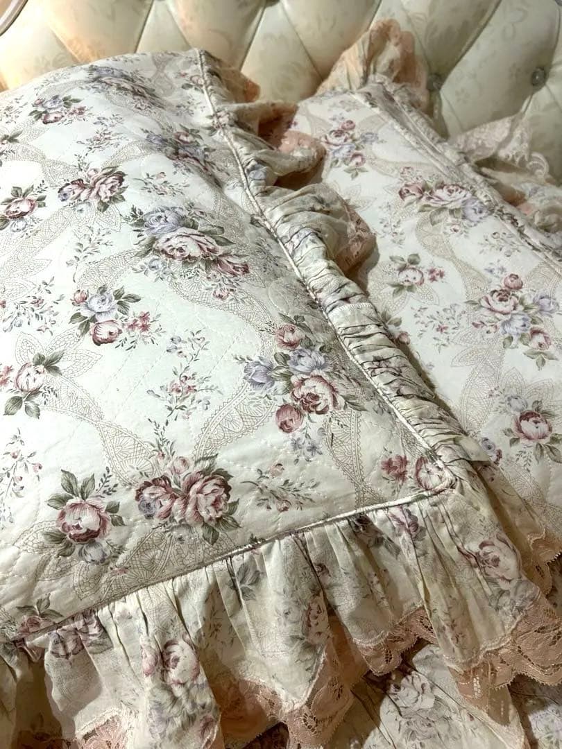 さえらアキアカネ大きな花柄レースクッションカバー座布団カバー２点【希少品】