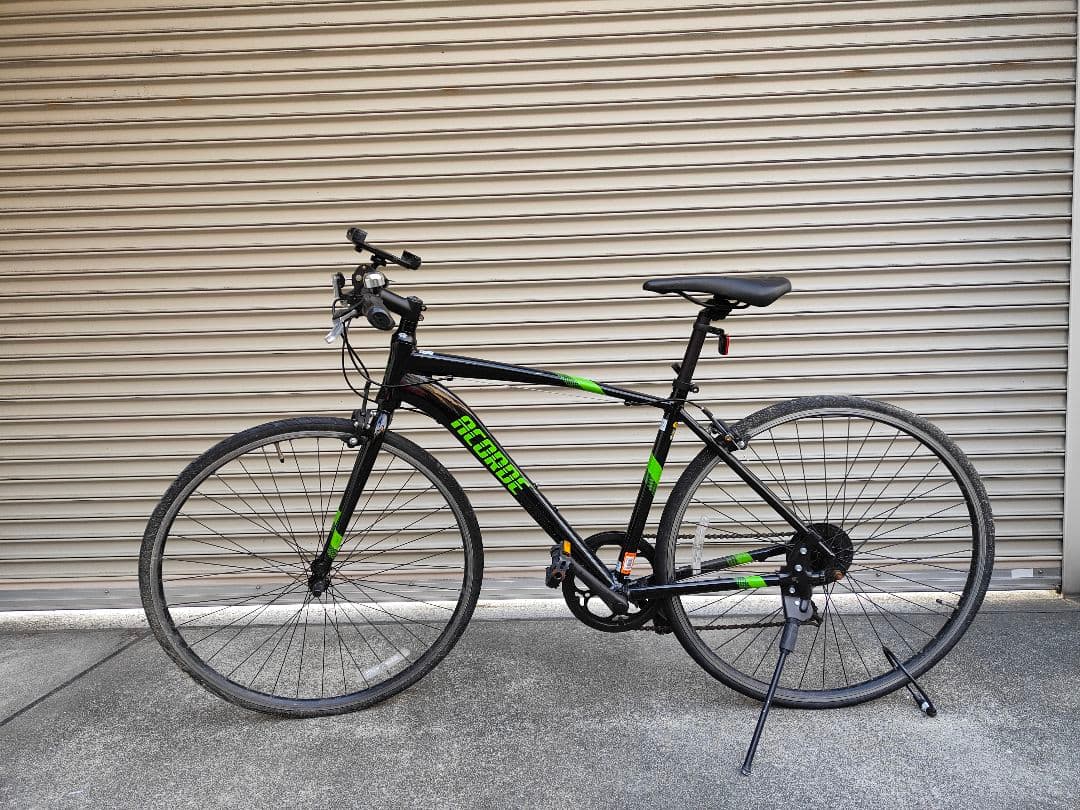 綺麗です。アルミフレームロードバイク7段変速サイズ700✕28C手渡し対応のみ！