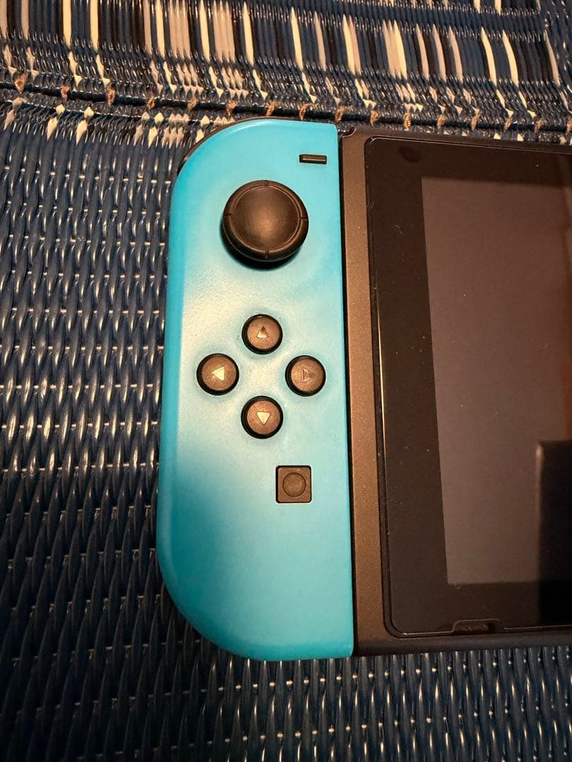 Nintendo Switch 本体 スイッチ フィルム貼付済 ハードカバー付き