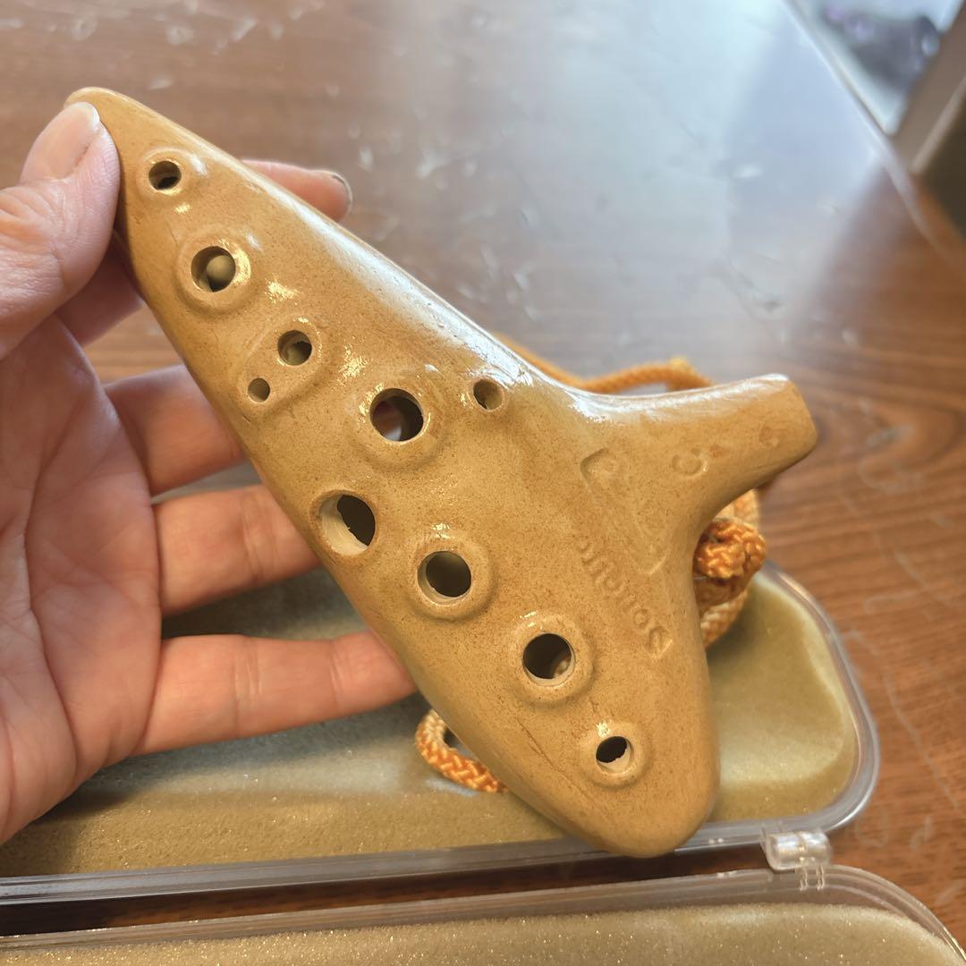 オカリナ ベージュ ケース付き アケタオカリーナ ソネット S-5C