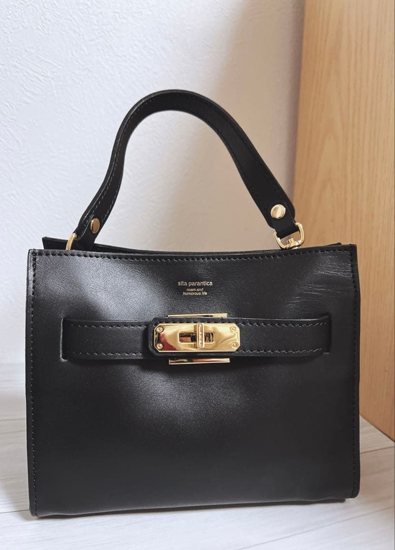 【SITA PARANTICA/シータパランティカ】LEATHER MINI