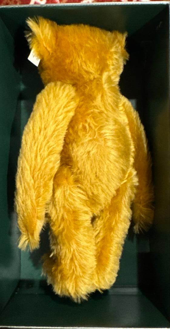 シュタイフ社の1907年テディベアのレプリカ日本限定5000体